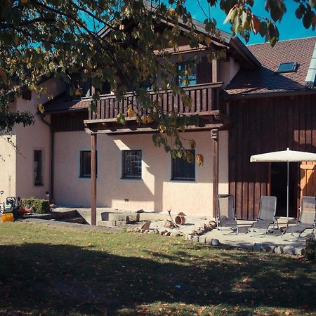 Ferienwohnung Zum Forsthaus Oberviechtach Bagian luar foto